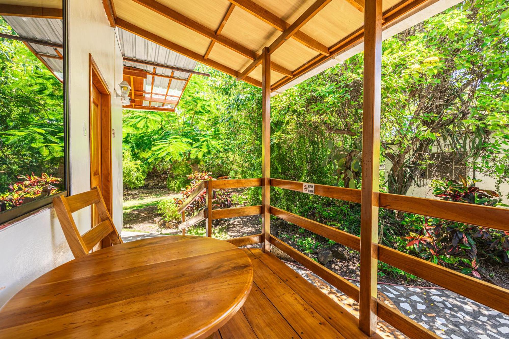 La Peregrina Galapagos B&B Puerto Ayora  Exteriör bild
